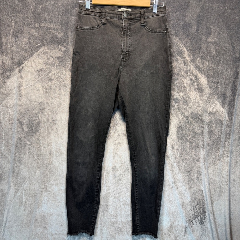 Refuge Jeans Womens 8 Charcoal Grey Skinny High Rise Frayed Hem Grunge Edgy